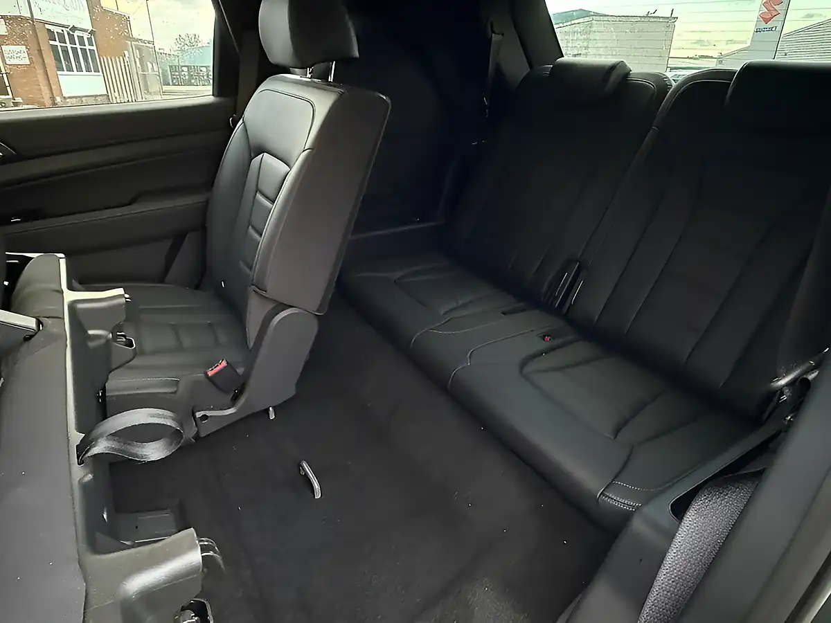 Used 2025 KGM Rexton K40 Grey - Interior and Exterior details 17