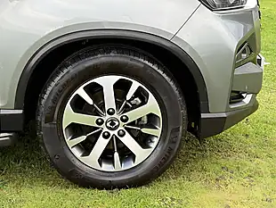 Used 2025 KGM Rexton K40 Grey - Interior and Exterior details 9