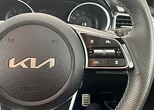 Used 2025 Kia Ceed GT-Line Black - Interior and Exterior details 20