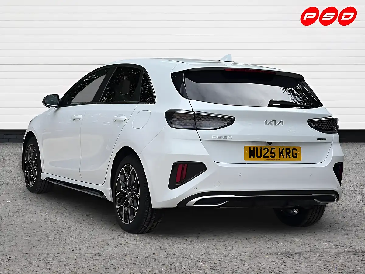 Used 2025 Kia Ceed GT-Line Fusion White - Interior and Exterior details 5