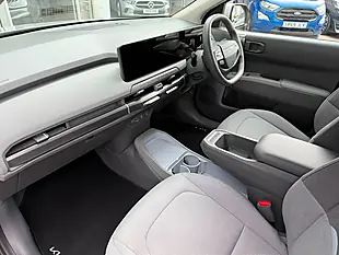 Used 2025 Kia EV3 Air Silver - Interior and Exterior details 19