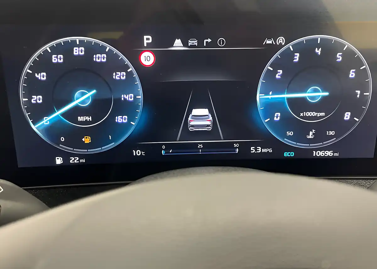Used 2025 Kia Sportage 3 Black - Interior and Exterior details 11