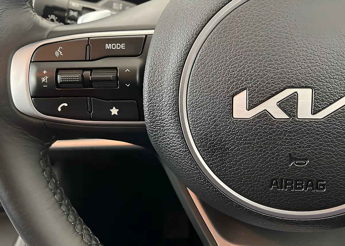 Used 2025 Kia Sportage '3' Red - Interior and Exterior details 19
