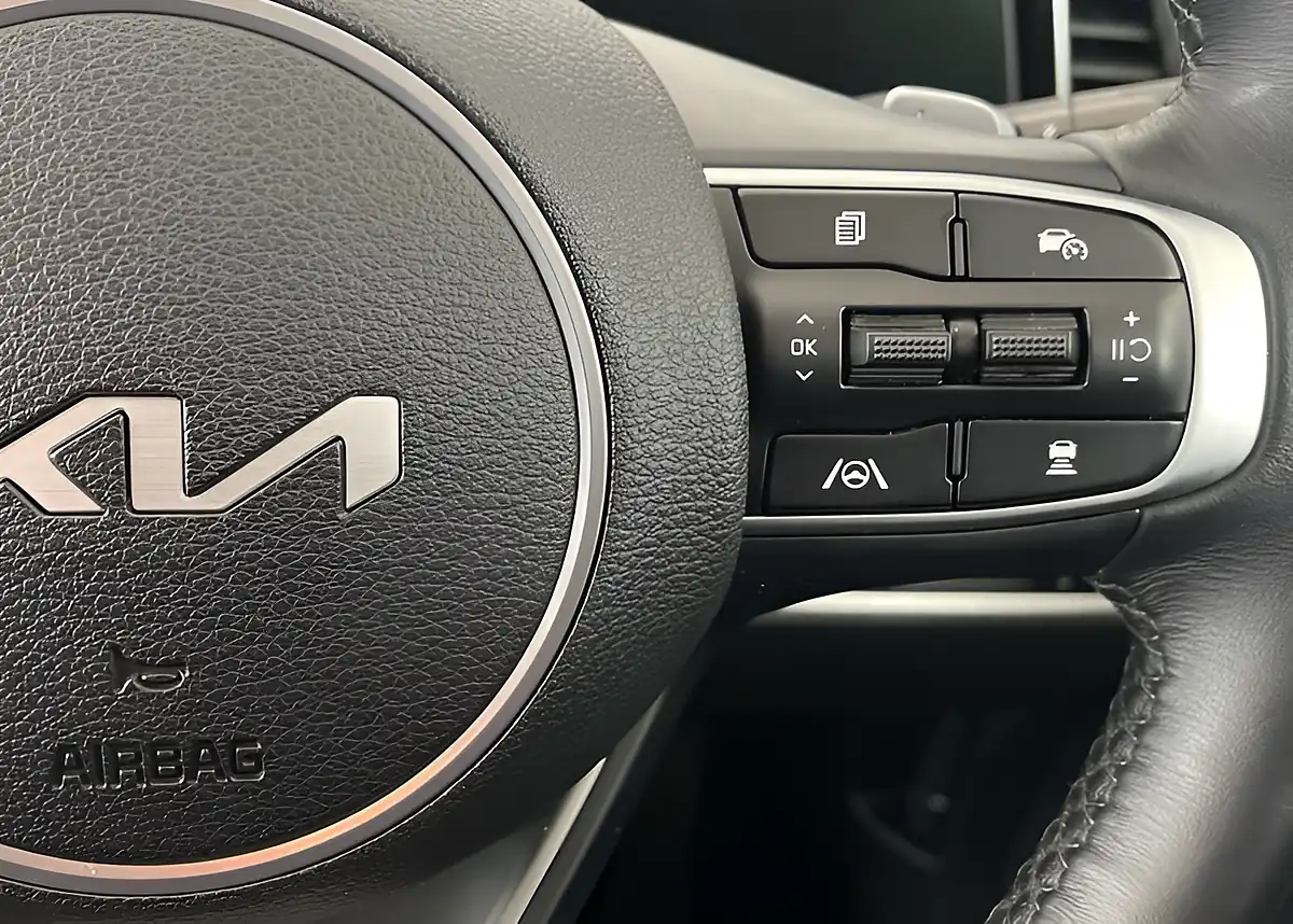 Used 2025 Kia Sportage '3' Red - Interior and Exterior details 20