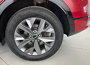 Used 2025 Kia Sportage GT-Line Red - Interior and Exterior details 15
