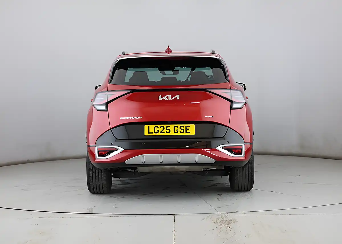Used 2025 Kia Sportage GT-Line Red - Interior and Exterior details 4