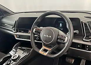 Used 2025 Kia Sportage GT-Line Red - Interior and Exterior details 7