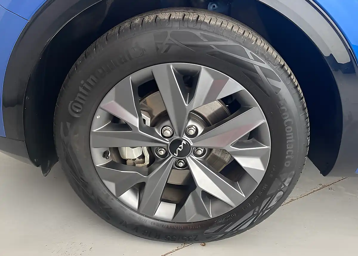 Used 2025 Kia Sportage GT-Line S Blue - Interior and Exterior details 14
