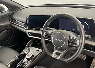 Used 2025 Kia Sportage GT-Line 's' Silver - Interior and Exterior details 7