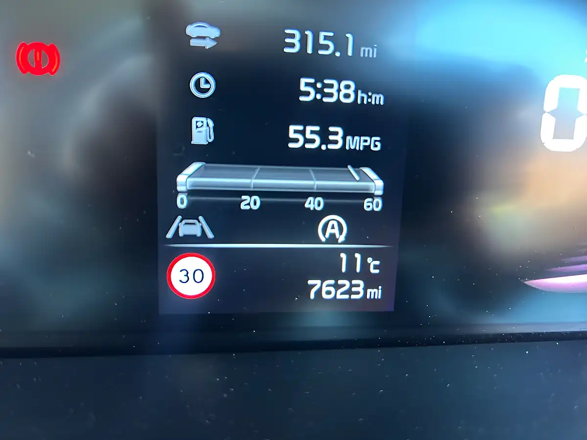 Used 2025 Kia Stonic 2 Grey - Interior and Exterior details 5