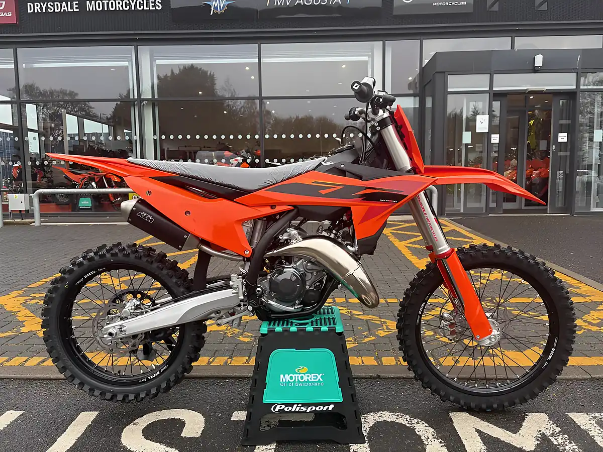 Used 2025 Ktm 150 Sx Orange - Interior and Exterior details 5