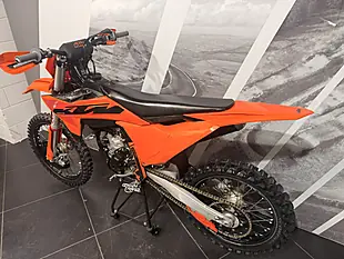 Used 2025 Ktm 250 Sx-F Orange - Interior and Exterior details 10
