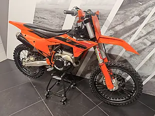 Used 2025 Ktm 250 Sx-F Orange - Interior and Exterior details 2