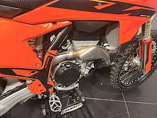 Used 2025 Ktm 250 Sx-F Orange - Interior and Exterior details 4
