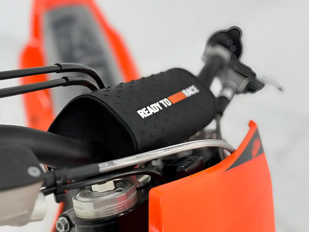Used 2025 Ktm 250 Sx Scrambler Orange - Interior and Exterior details 12