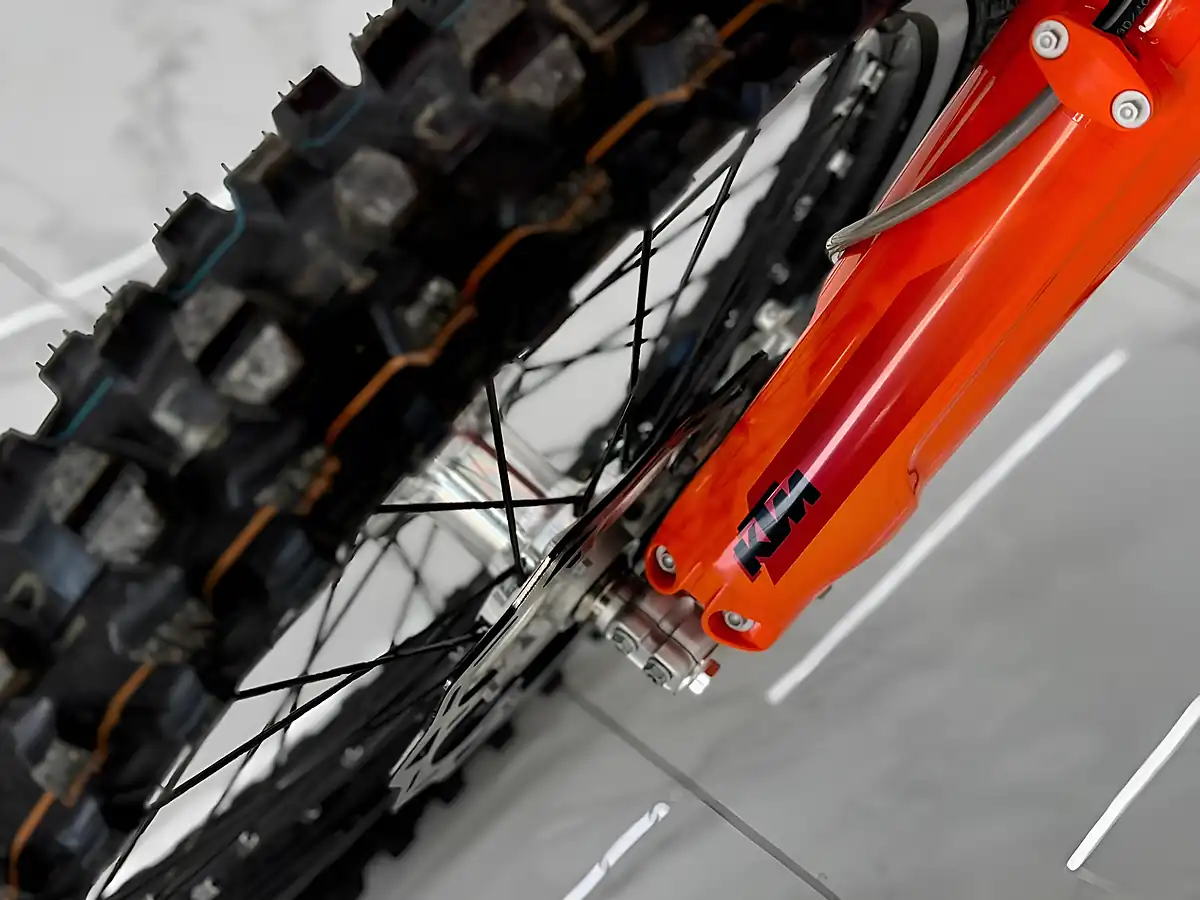 Used 2025 Ktm 250 Sx Scrambler Orange - Interior and Exterior details 14