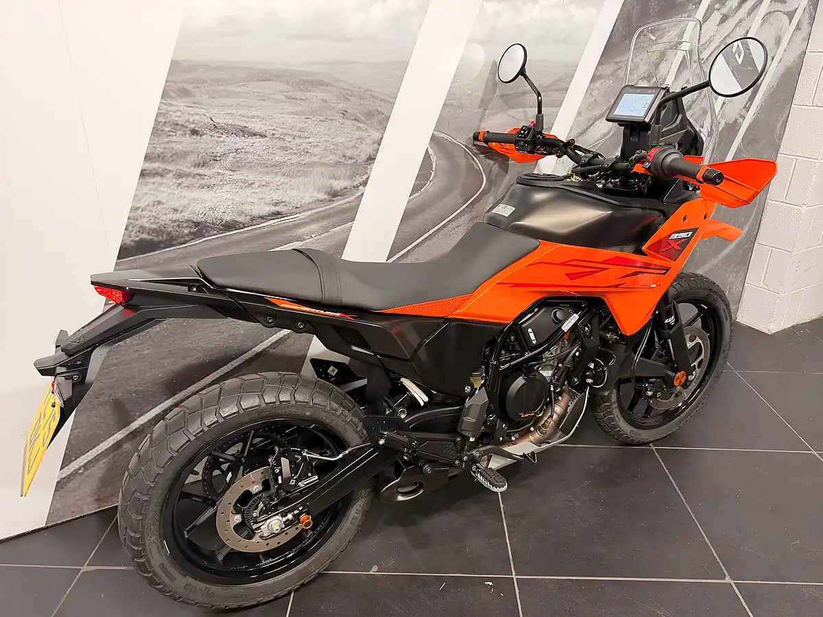 Used 2025 Ktm 390 Adventure X Orange - Interior and Exterior details 3