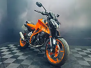 Used 2025 Ktm 390 Duke Orange - Interior and Exterior details 2