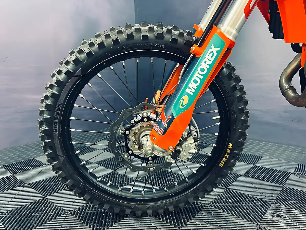 Used 2025 Ktm 450 Exc-F Champion Edition Orange - Interior and Exterior details 16