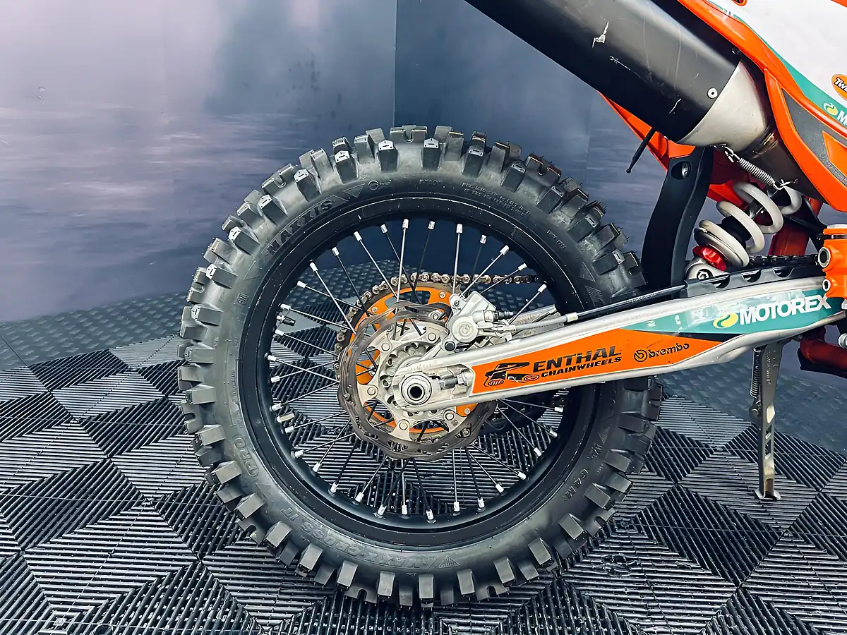 Used 2025 Ktm 450 Exc-F Champion Edition Orange - Interior and Exterior details 18