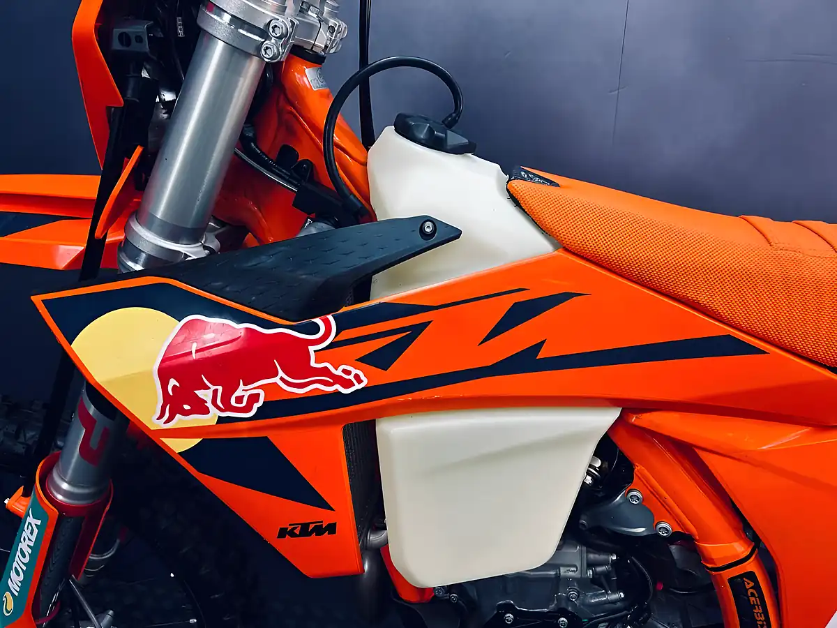 Used 2025 Ktm 450 Exc-F Champion Edition Orange - Interior and Exterior details 6