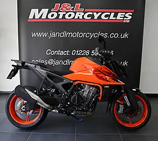 Used 2025 Ktm 990 Duke Full Tech Pack Orange - Interior and Exterior details 2