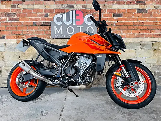 2025 KTM 990 Duke