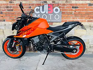 Used 2025 Ktm 990 Duke Orange - Interior and Exterior details 11