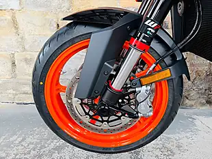 Used 2025 Ktm 990 Duke Orange - Interior and Exterior details 14