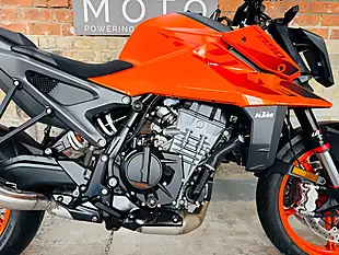 Used 2025 Ktm 990 Duke Orange - Interior and Exterior details 7