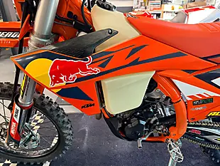 Used 2025 Ktm Exc-F Champion Edition Orange - Interior and Exterior details 6