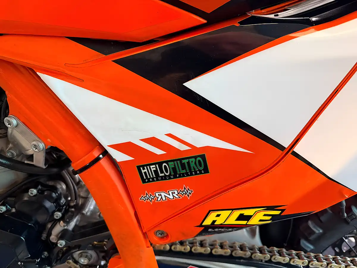 Used 2025 Ktm Exc-F Champion Edition Orange - Interior and Exterior details 8