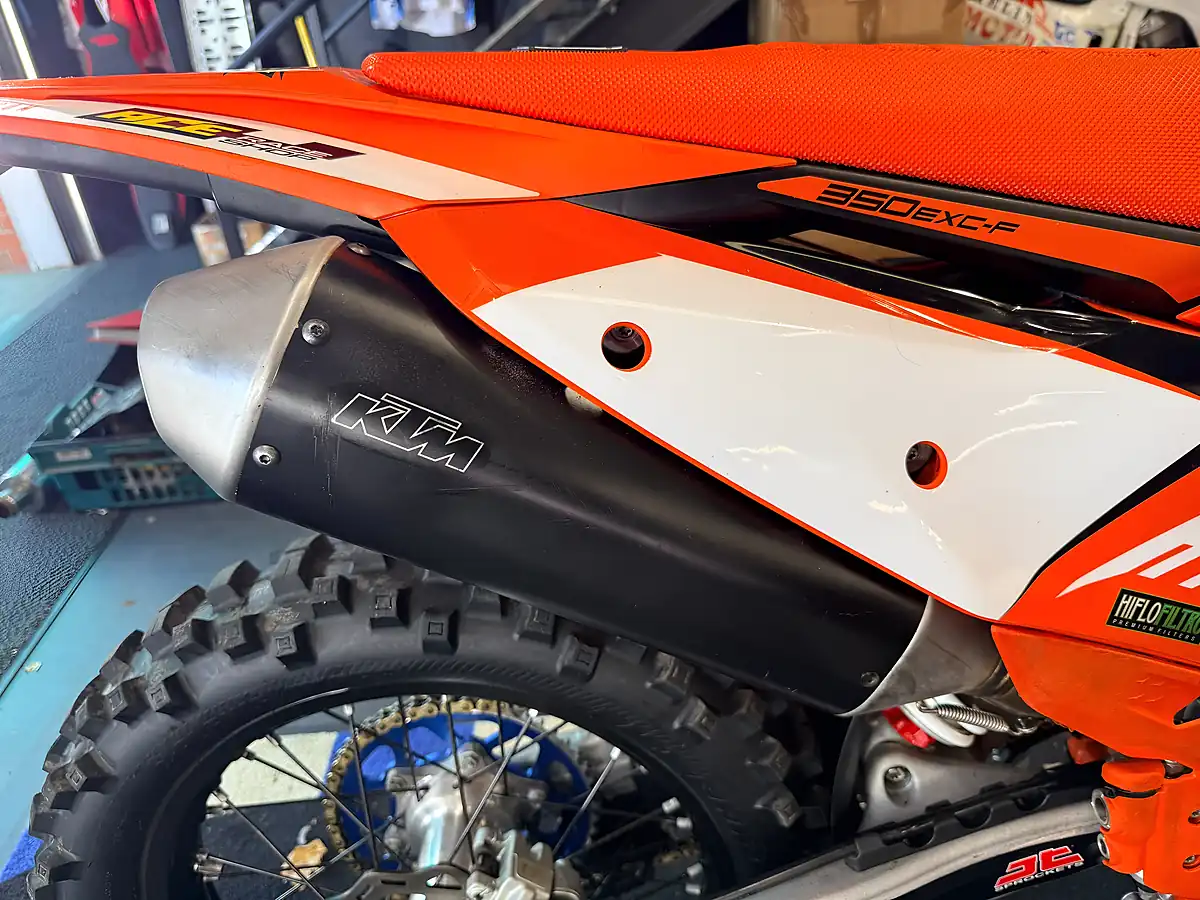 Used 2025 Ktm Exc-F Champion Edition Orange - Interior and Exterior details 9