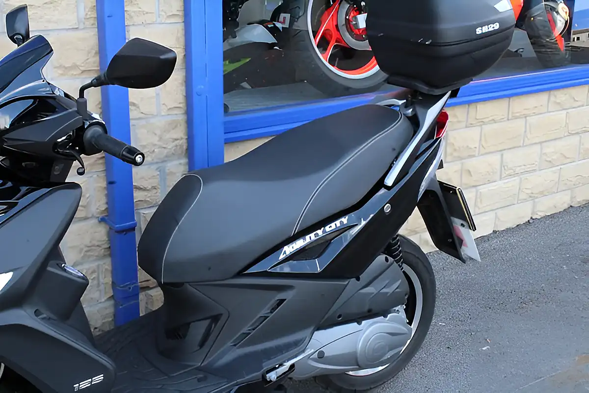 Used 2025 Kymco Agility City 125 City With Top Box Black - Interior and Exterior details 16