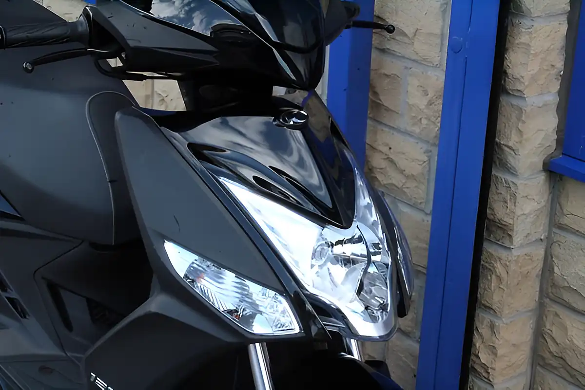 Used 2025 Kymco Agility City 125 City With Top Box Black - Interior and Exterior details 7