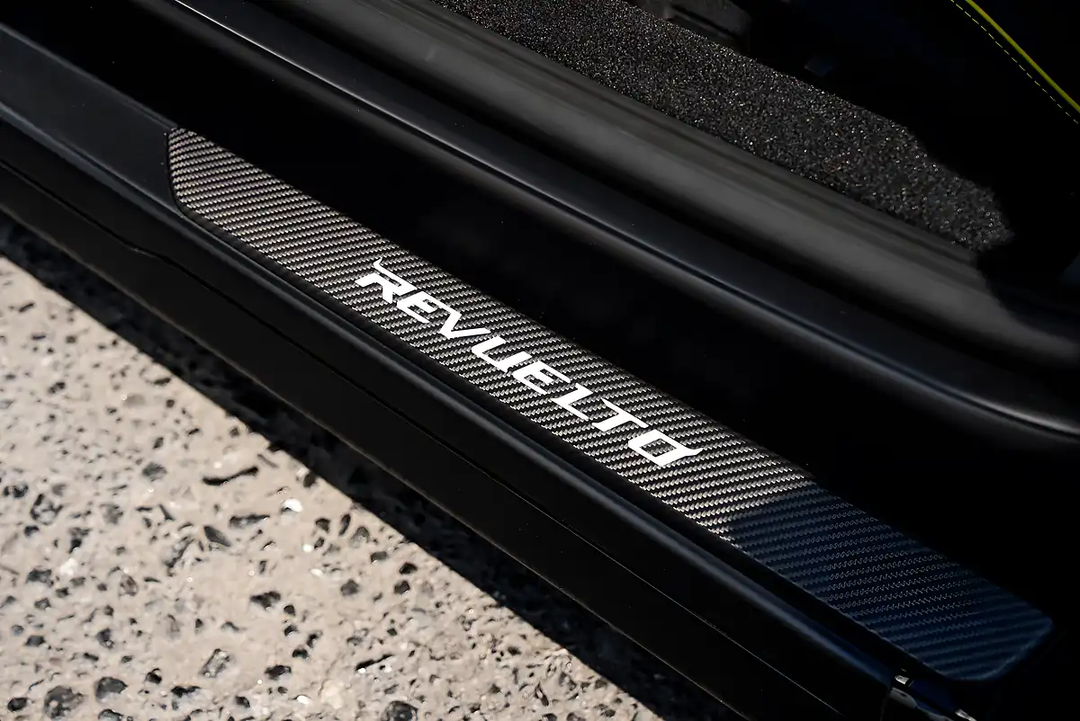 Used 2025 Lamborghini Revuelto S-a Nero Helene - Interior and Exterior details 14