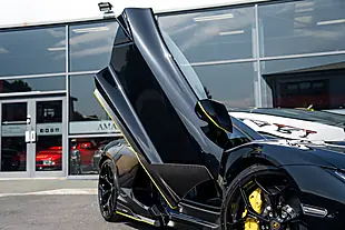 Used 2025 Lamborghini Revuelto S-a Nero Helene - Interior and Exterior details 15