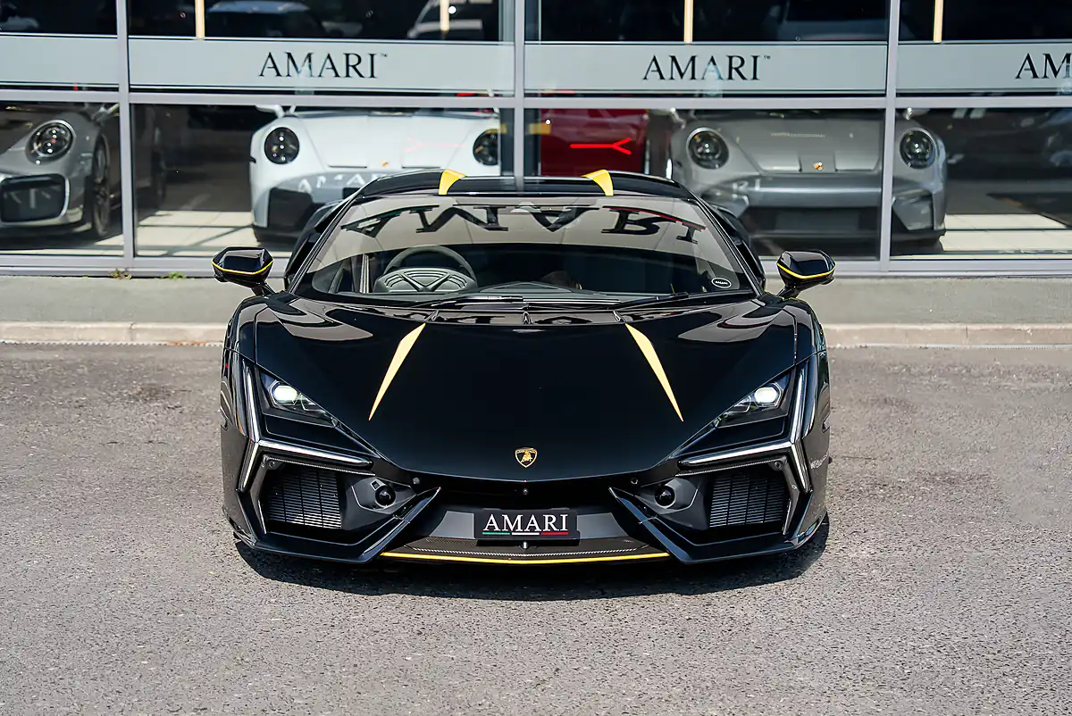 Used 2025 Lamborghini Revuelto S-a Nero Helene - Interior and Exterior details 5