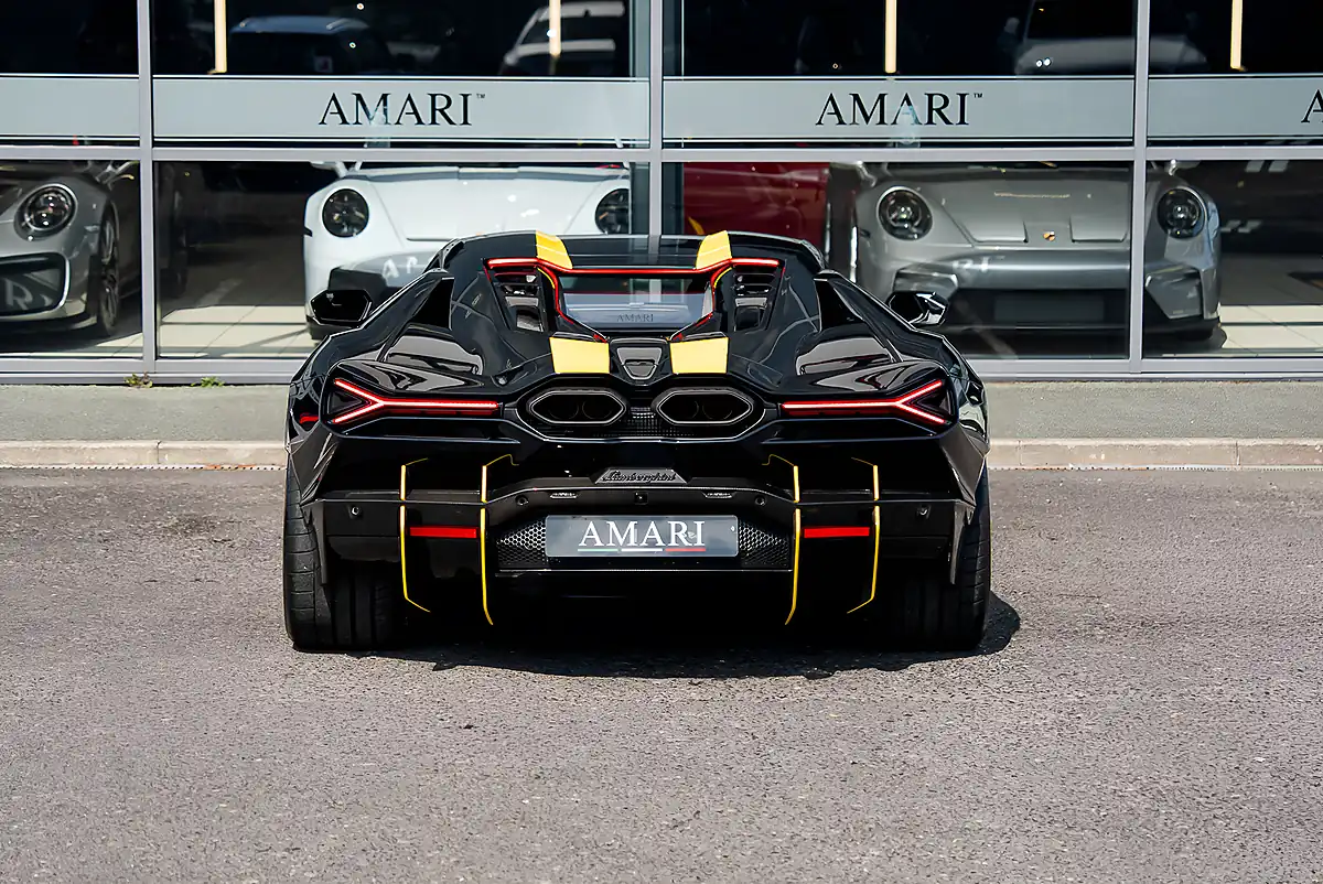 Used 2025 Lamborghini Revuelto S-a Nero Helene - Interior and Exterior details 8