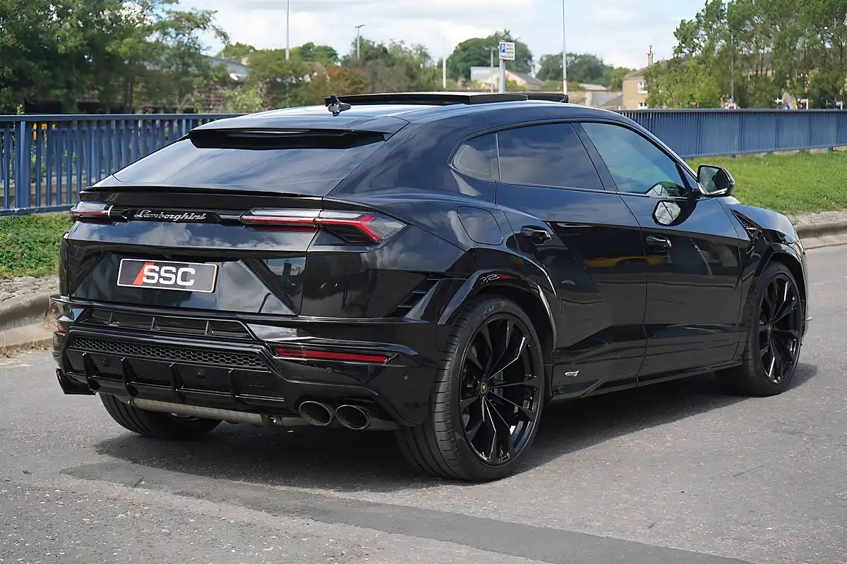 Used 2025 Lamborghini Urus S Black - Interior and Exterior details 11