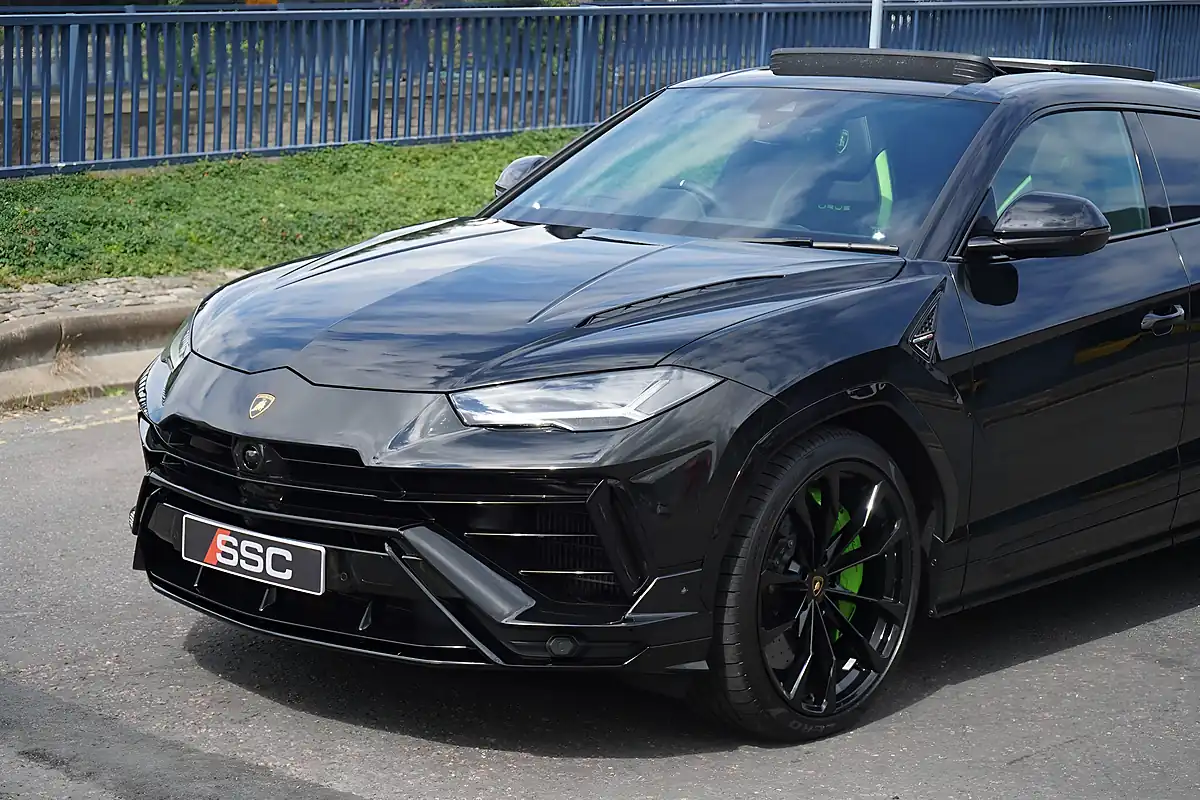 Used 2025 Lamborghini Urus S Black - Interior and Exterior details 20