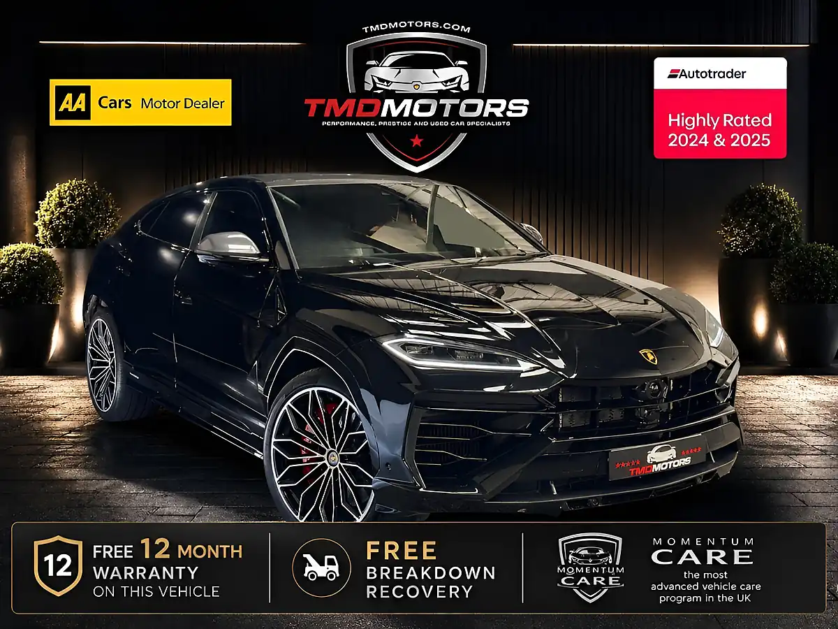 Used 2025 Lamborghini Urus Se Black - Front View