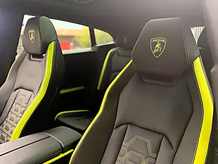 Used 2025 Lamborghini Urus Se Green - Interior and Exterior details 5