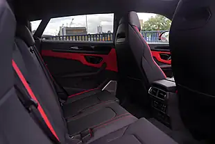 Used 2025 Lamborghini Urus Se Nero Helene (black) - Interior and Exterior details 14