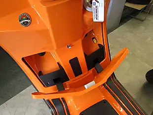 Used 2025 Lambretta V-50 Special Orange - Interior and Exterior details 15