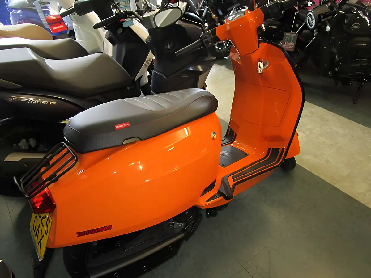 Used 2025 Lambretta V-50 Special Orange - Interior and Exterior details 4