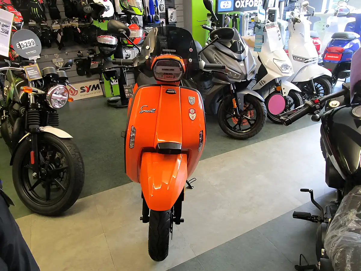 Used 2025 Lambretta V-50 Special Orange - Interior and Exterior details 10