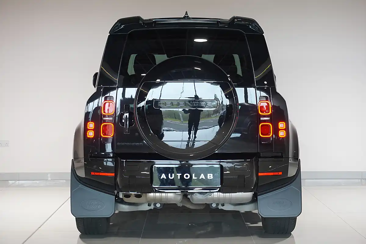 Used 2025 Land Rover Defender 110 S Hard Top Santorini Black - Interior and Exterior details 6