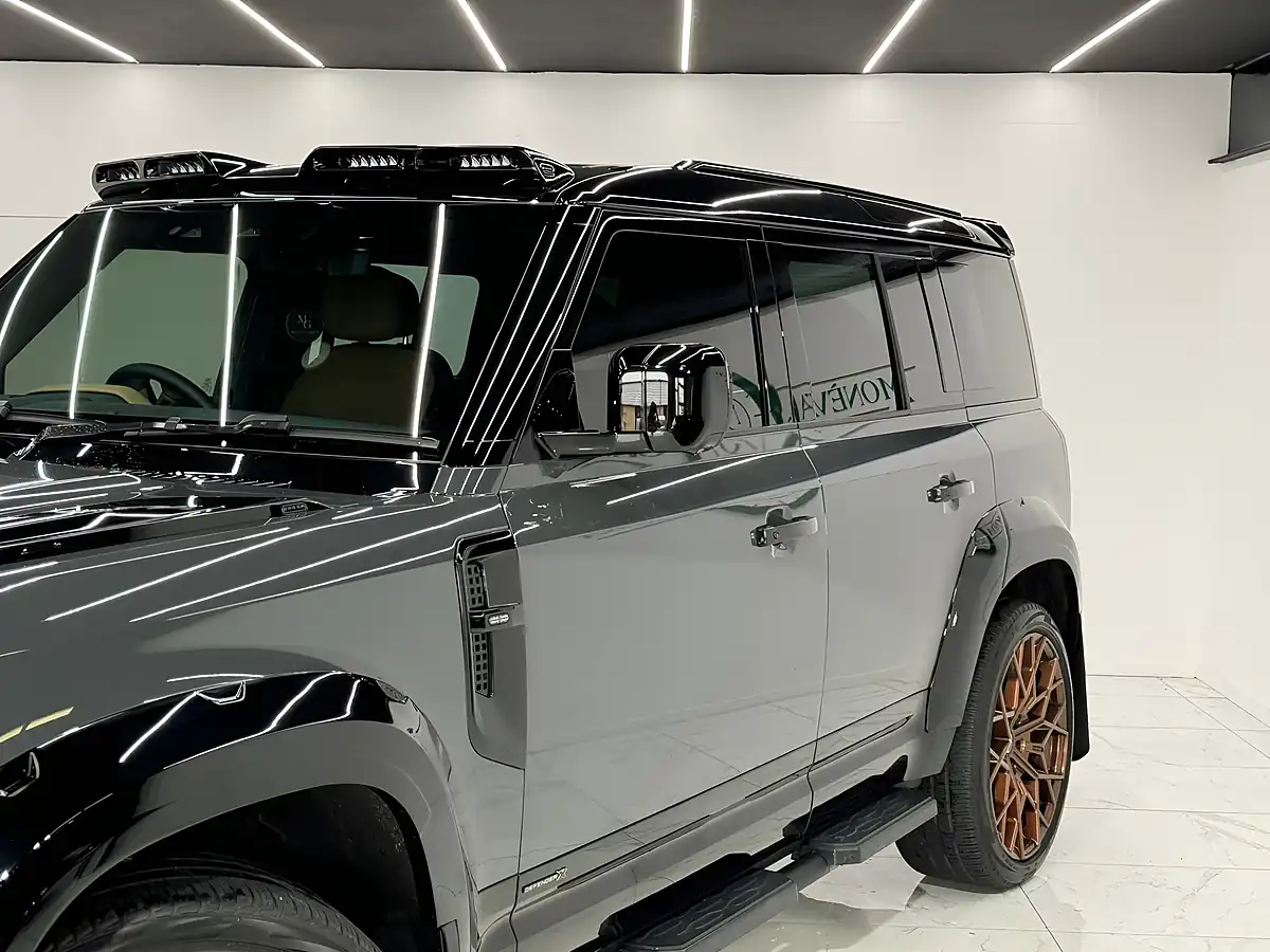 Used 2025 Land Rover Defender 110 X Black - Interior and Exterior details 14