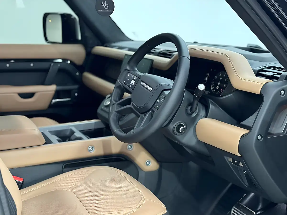 Used 2025 Land Rover Defender 110 X Black - Interior and Exterior details 19